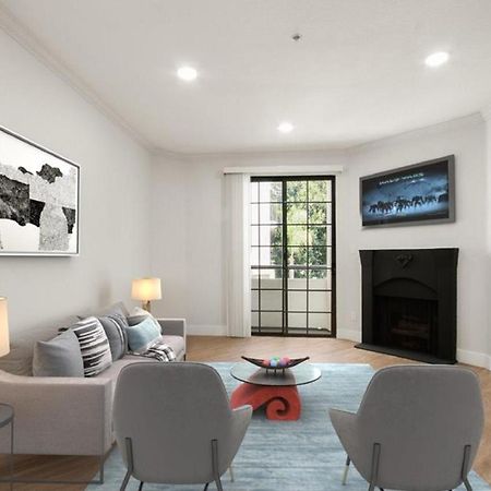 Luxury West Hollywood Apartments By Barsala Лос-Анджелес Экстерьер фото